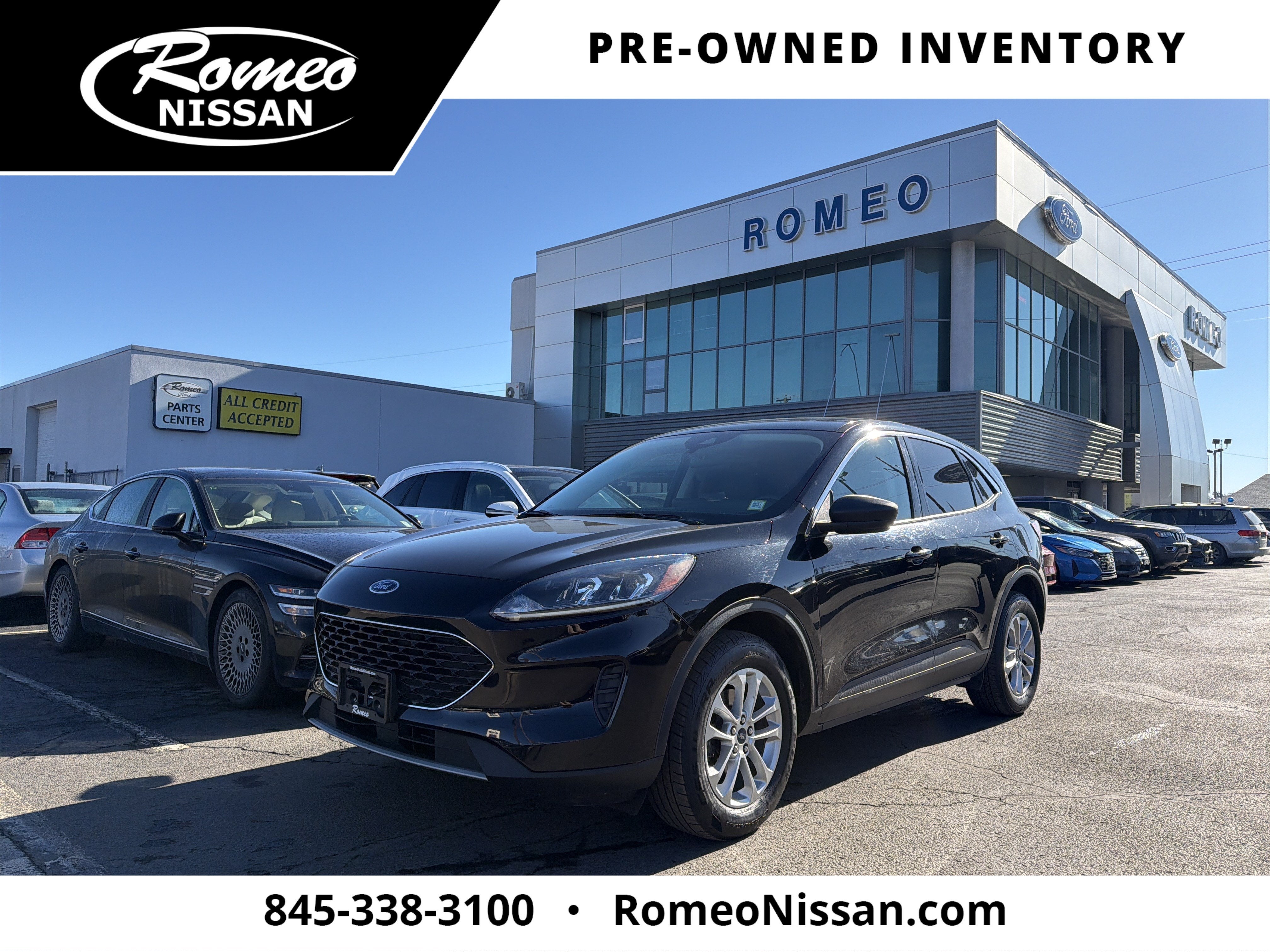 2022 Ford Escape SE in Black Metallic — front three-quarter view