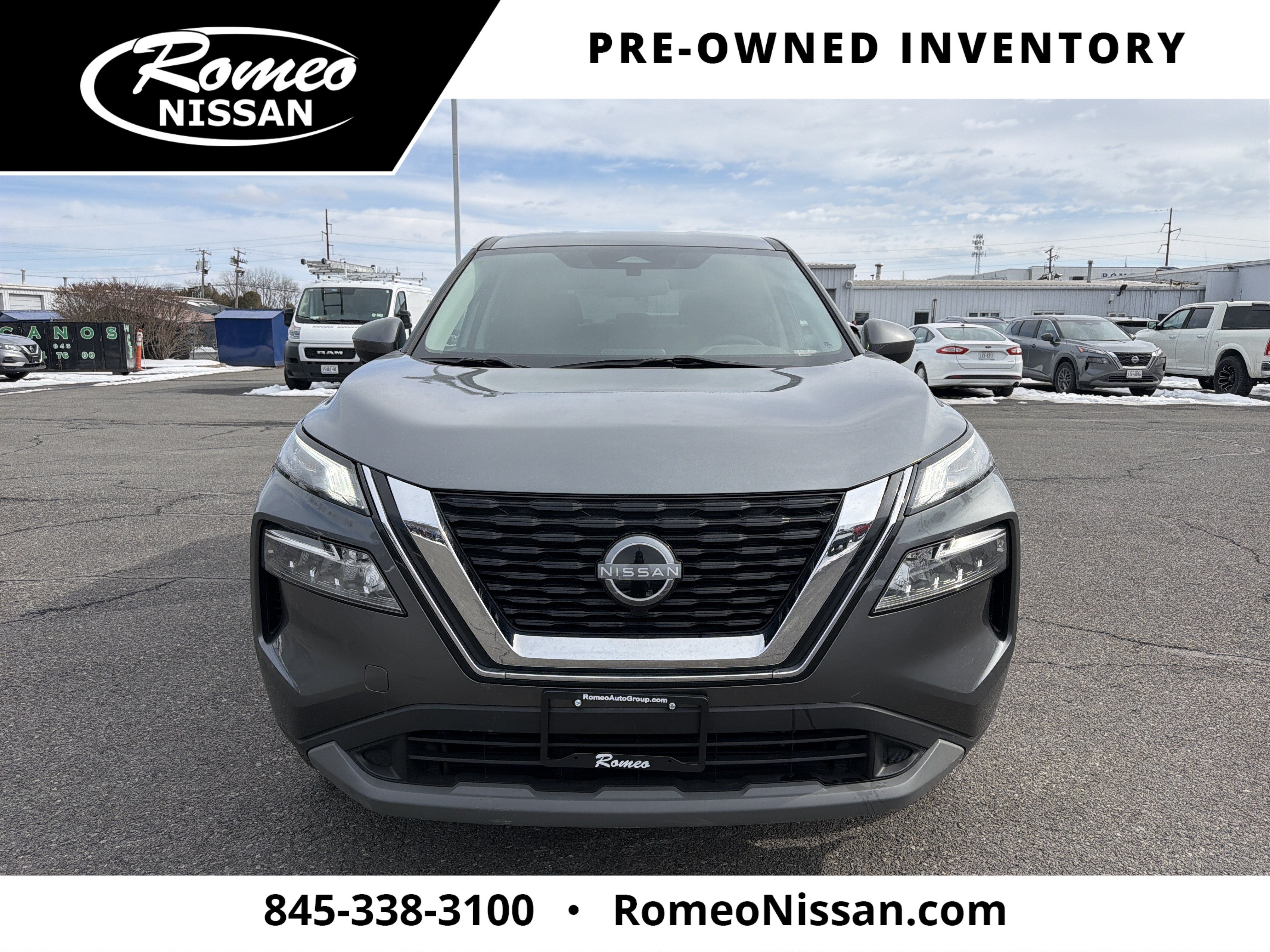 2023 Nissan Rogue — side profile view
